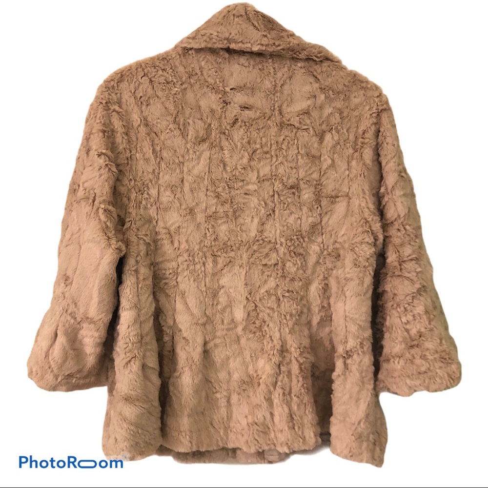 Solitaire Faux Fur Jacket - Picture 2 of 5